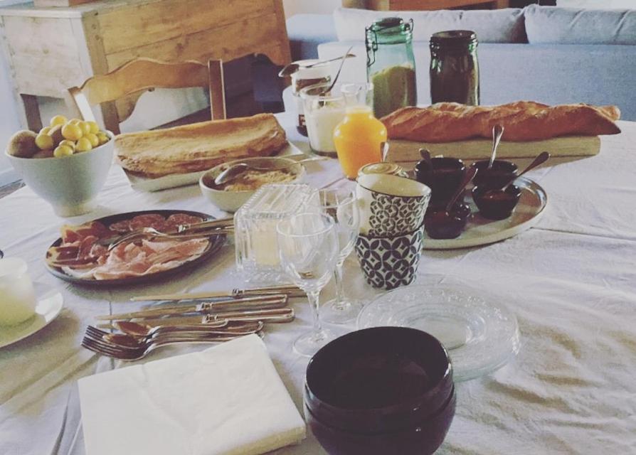 Chambre A La Ferme Precy-le-Sec Bagian luar foto